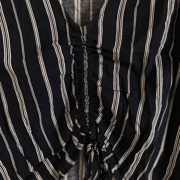 Striped navy adjustable top - Picture 3 of 3